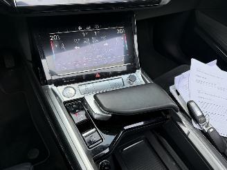 Audi E-tron 55Quatro 95 kWh 360 CAMERA-NAVI-LEDER-PANO-408 PK picture 20