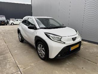 Toyota Aygo X-1.0 VVT-i MT First-CLIMA-CAMERA-CRUISE picture 2