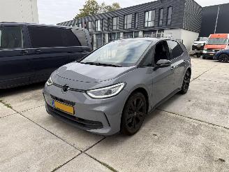 Volkswagen ID.3 Pro Limited Edition 170 KW 231 PK -CAMERA-NAVI-PDC 2026/4