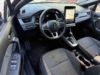 Renault Captur 1.6 E-Tech HYBRID 145 Techno -CAMERA-NAVI-PDC-LED picture 3