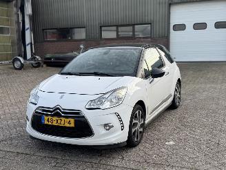 Coche accidentado Citroën DS3 1.4 e-HDI Chic Automaat Navi Geen Schade 2012/10