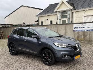 uszkodzony samochody osobowe Renault Kadjar 1.2 Tce Automaat Extase Glasdak NAP Nederlandse Auto 2016/9