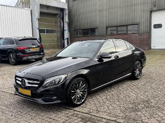 Schadeauto Mercedes C-klasse 180 Prestige Automaat Schuifdak 2014/2