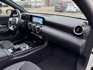 Mercedes A-klasse 200 163Pk Automaat AMG Pakket Pano Launch Edition Premium picture 12