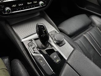 BMW 5-serie 530e iPerformance High Executive M-Pakket Harman Kardon 360Camera Head-Up Geen Schade! picture 10