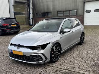 Vaurioauto  passenger cars Volkswagen Golf 2.0 TDI GTD 200PK Automaat Pano Head-Up Harman Kardon 2021/5