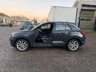 Volkswagen T-Roc 2.0 TDi 4Motion DSG Sport Pano Beats Virtual Cockpit picture 2