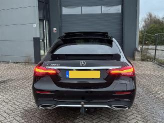 Mercedes E-klasse 300De AMG Pakket Bussines Solution Nederlandse Auto NAP! Burnmester Pano 360Camera picture 5