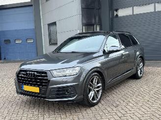 Unfallwagen Audi Q7 3.0 TDI Quattro 7Persoons S-Line Pano Bose 2016/5