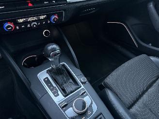 Audi A3 Sportback 1.6 TDI DSG S-Line Pano Bang&Olufsen picture 10