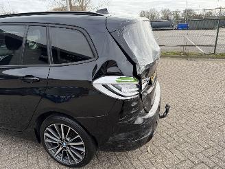 BMW 2-serie 218i 7Persoons Automaat Executive Edition NAP Nederlandse Auto picture 15