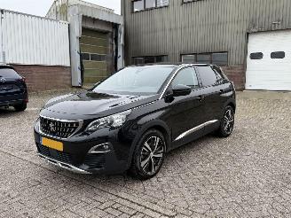 Coche accidentado Peugeot 3008 1.6 BlueHdi Automaat Geen Schade Allure 2017/2