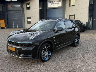 skadebil auto Lynk & Co 01 1.5 Hybrid Nap Nederlandse Auto Pano Zwarte Hemel 2025/6