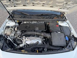Mercedes A-klasse 220 4Matic Premium Plus Pano Sfeerverlichting picture 18
