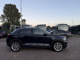 Volkswagen T-Roc 1.5 TSI DSG Life picture 6
