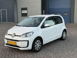 Schadeauto Volkswagen Up! 1.0 BMT Move Up! NAP Nederlandse Auto 2017/4