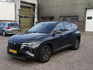 Voiture accidenté Hyundai Tucson 1.6 T-GDI MHEV Comfort 2022/9