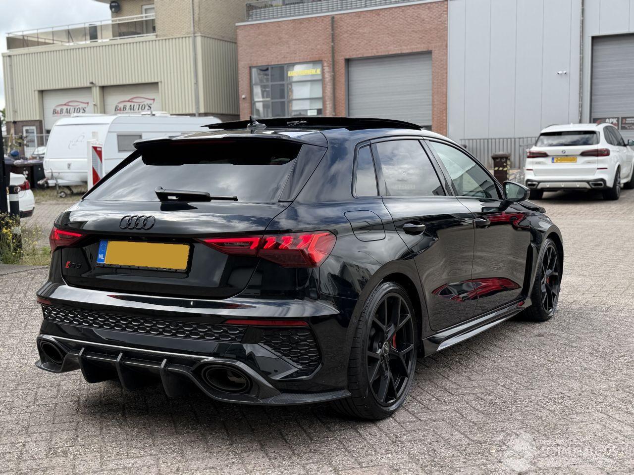 Audi Rs3 Sportback 2.5 TFSI Quattro 400Pk Pano Bang&Olufsen