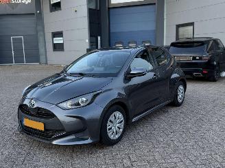 Schadeauto Toyota Yaris 1.5 Hybrid Automaat Active 2021/7
