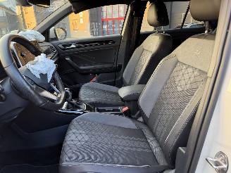 Volkswagen T-Roc 1.5 TSI DSG NAP R-Line Nederlandse Auto! picture 7