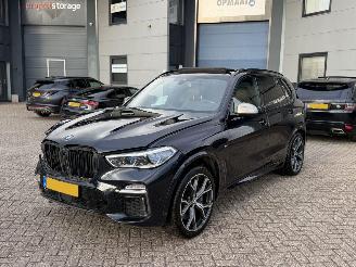 Damaged car BMW X5 M50D 400Pk M-Pakket High Executive Pano Softclose 2019/5