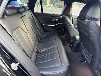 BMW 3-serie 320i 184Pk  M-Pakket Sfeerverlichting picture 15