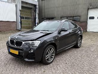 damaged passenger cars BMW X4 XDRIVE20D M-Pakket High Executive Xline Edition NAP Nederlandse Auto 2017/5