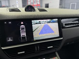 Porsche Cayenne 3.0 340Pk Pano picture 16