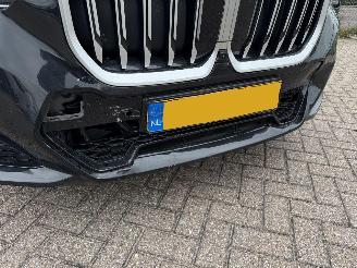 BMW X1 XDRIVE25E M-Pakket NAP Nederlandse Auto Pano Sfeerverlichting 360Camera Head-Up picture 18