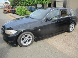 krockskadad bil auto BMW 3-serie 318 I BUSINESS LINE CLIMA NAVI 2009/8
