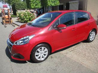 Avarii autoturisme Peugeot 206 1.2 PURETECH BLUE LION AIRCO NAVI 2016/6