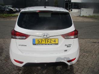 Hyundai Ix20 1.4 I VISION AIRCO picture 8