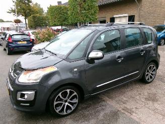 Unfallwagen Citroën C3 picasso 1.4 I EXCLUSIVE CLIMA PANO 2013/7