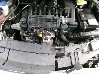 Citroën C4 cactus PURETECH BUSINESS CLIMA NAVI PANO picture 5