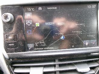 Peugeot 208 1.2 e-VTI STYLE AUTOMAAT 5 DEURS picture 18