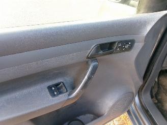 Volkswagen Caddy 1.6 TDI AIRCO NAVI picture 12