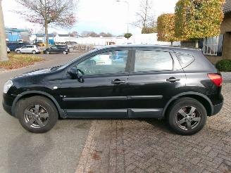 Nissan Qashqai 1.6 I VISIA AIRCO picture 2