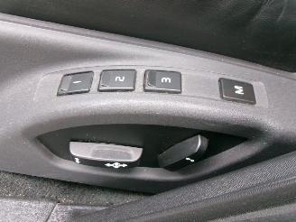 Volvo V-60 2.4 D6 AWD LPUG-IN HYBRID SAUMMUM picture 16