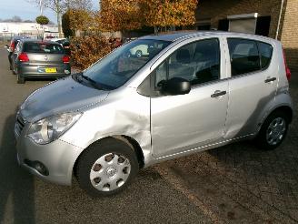 Vaurioauto  passenger cars Opel Agila 1.0 SELECTION    50.840 KM 2011/10