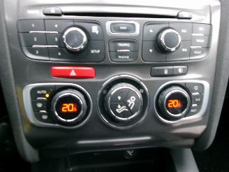 Citroën C4 COLLECTION CLIMA NAVI picture 14