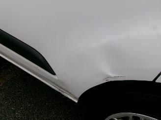 Ford Transit Custom 330 2.2 TDCI L2 H2 AIRCO picture 5