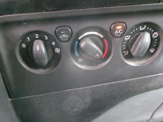 Ford Transit Custom 330 2.2 TDCI L2 H2 AIRCO picture 19