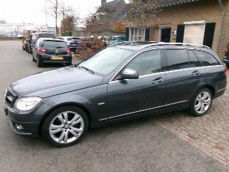 skadebil auto Mercedes C-klasse 230 AVANTGARDE BENZINE AUTOMAAT CLIMA LEDER 2008/4