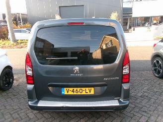 Peugeot Partner 120 1.6 HDI 75 PREMIUM PACK AIRCO NAVI picture 3