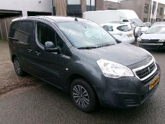 Peugeot Partner 120 1.6 HDI 75 PREMIUM PACK AIRCO NAVI picture 5