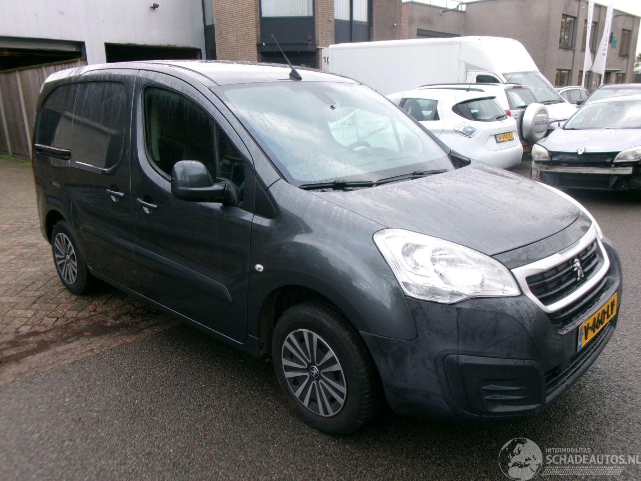 Peugeot Partner 1.6 HDI 75 PREMIUM PACK AIRCO NAVI