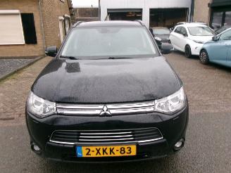 Mitsubishi Outlander 2.0 PHEV INSTYLE+ picture 3