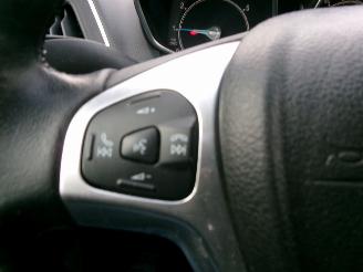 Ford B-Max 1.0 TITANIUM CLIMA picture 19