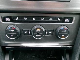 Volkswagen Golf 1.4 TSI HIGHLINE R-DESIGN picture 18