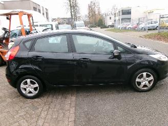 Ford Fiesta 1.5 TDCI STYLE picture 5